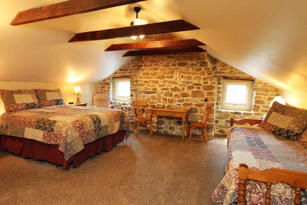 Rocky Acre Farm Bed & Breakfast Mount Joy 外观 照片