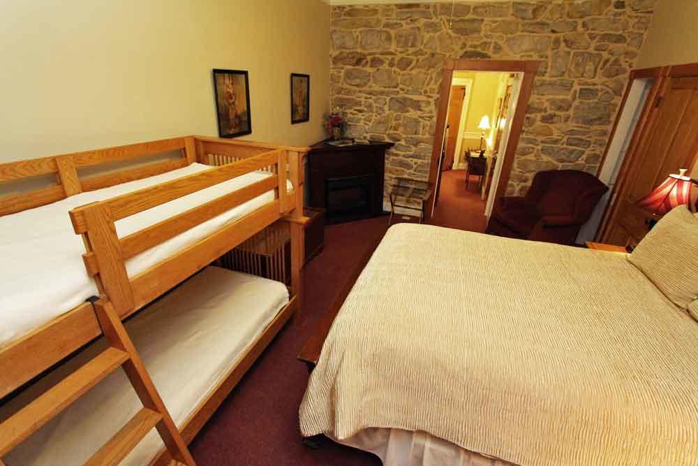 Rocky Acre Farm Bed & Breakfast Mount Joy 外观 照片