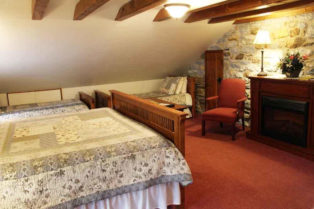 Rocky Acre Farm Bed & Breakfast Mount Joy 外观 照片
