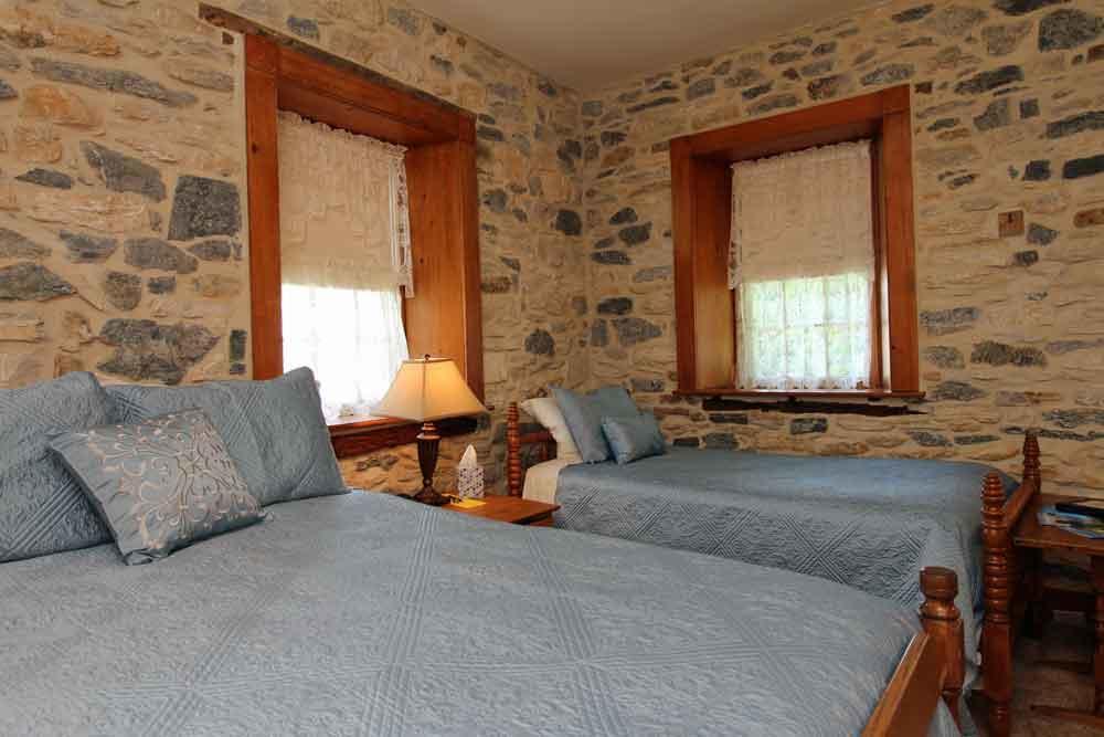 Rocky Acre Farm Bed & Breakfast Mount Joy 外观 照片