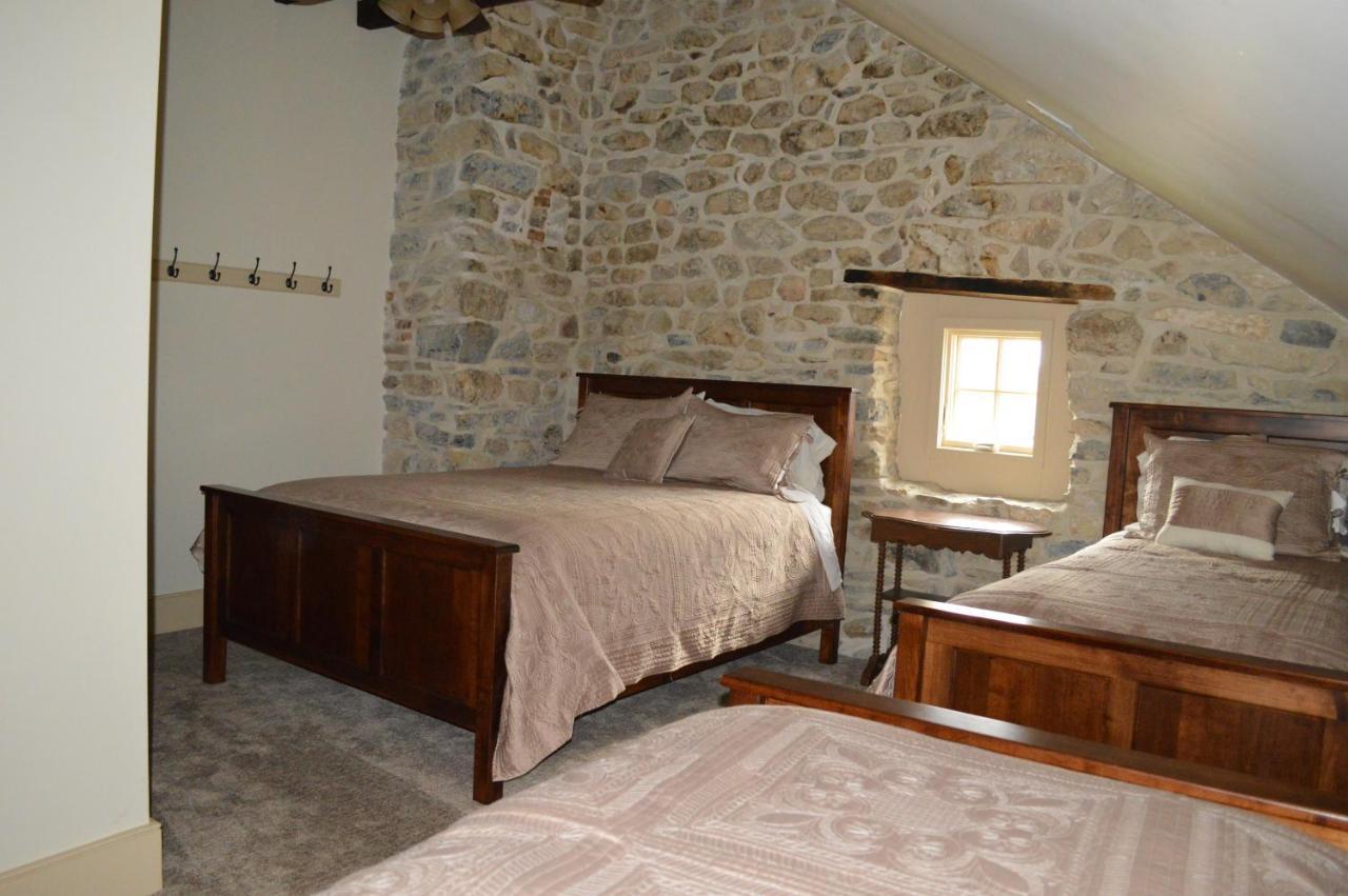 Rocky Acre Farm Bed & Breakfast Mount Joy 外观 照片