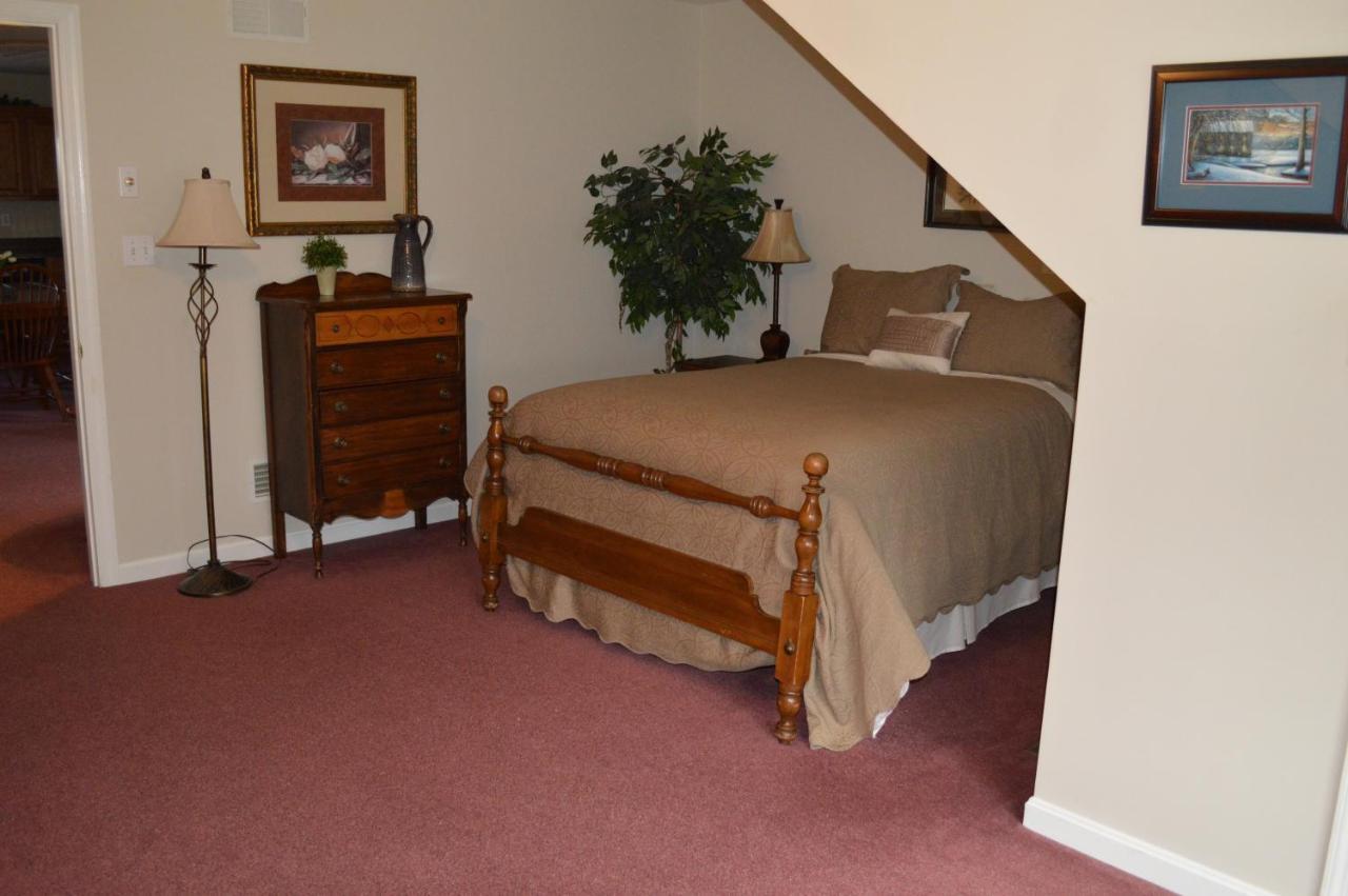 Rocky Acre Farm Bed & Breakfast Mount Joy 外观 照片