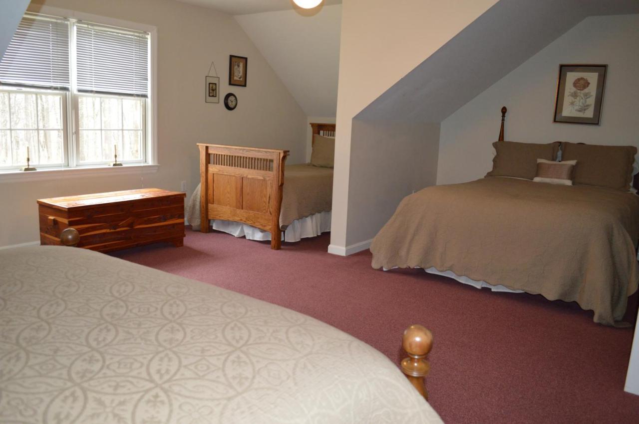 Rocky Acre Farm Bed & Breakfast Mount Joy 外观 照片